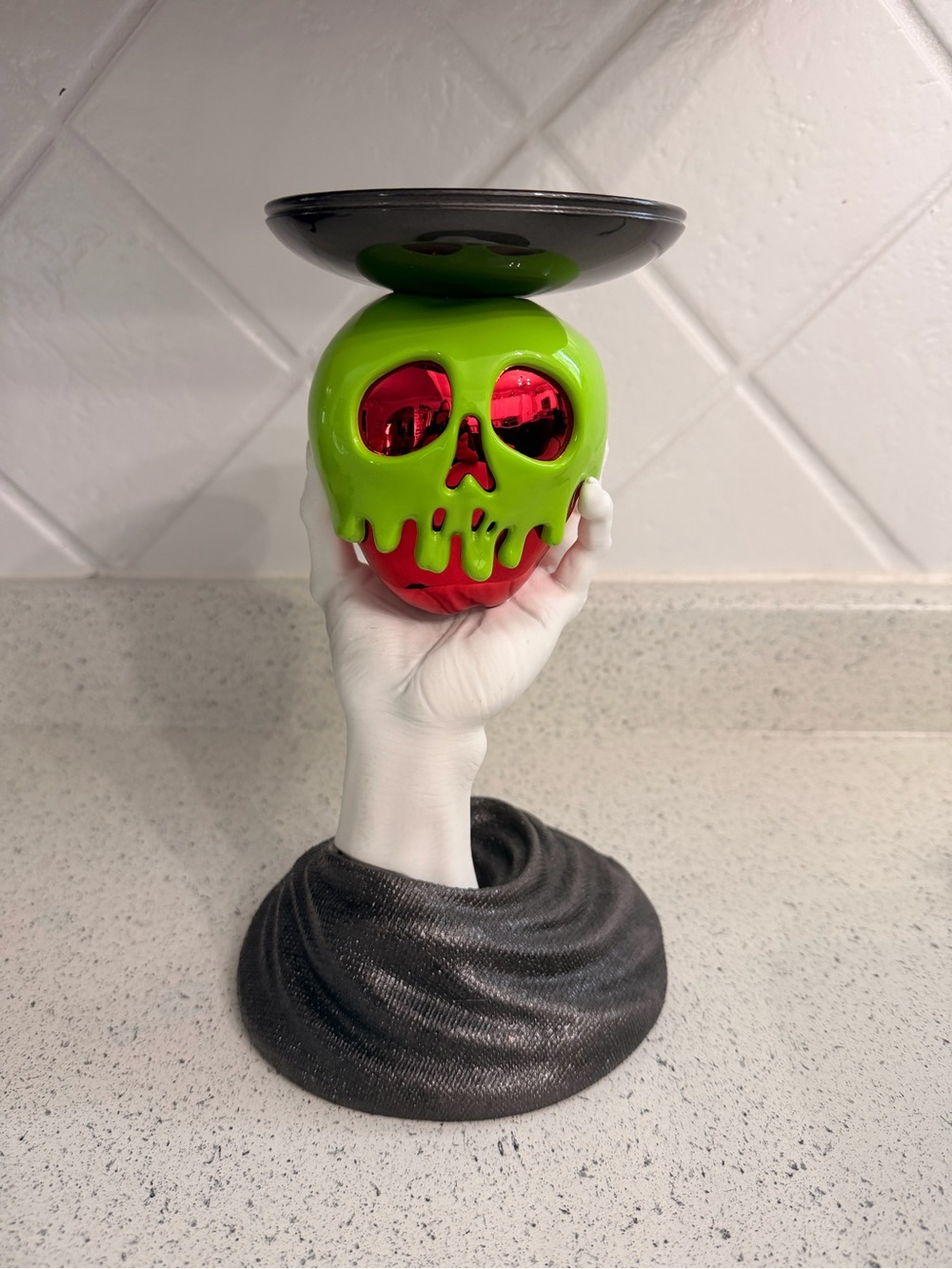 Bath & Body Works Disney Villain Evil Queen Poison Apple Candle Holder